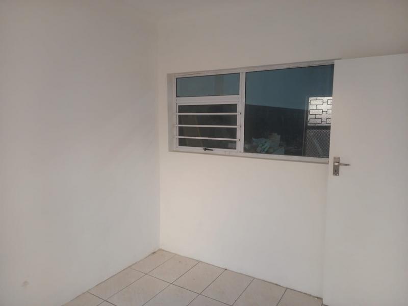 To Let commercial Property for Rent in Korsten Eastern Cape
